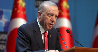 Info Shqip: Erdogan kërkon një mandat të ri presidencial? Çfarë thotë këshilltari i tij për zgjedhjet e parakohshme