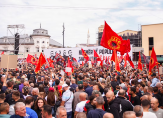 Protesta në qytetet e Kosovës kundër aktgjykimit të Speciales