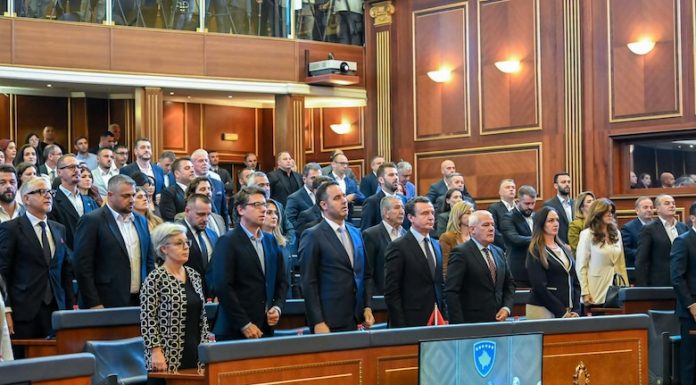 VV-Vetevendosje-Kuvend