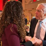 Osmani takon ish-komandantin suprem të NATO-s, Wesley Clark