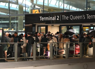 Kaos në aeroportet britanike, mbi 1 400 fluturime të anuluara
