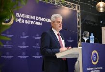 VLEN: A ka dëshmuar Ali Ahmeti kundër krerëve të UÇK-së në Hagë
