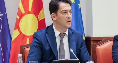 Info Shqip: Bekim Sali gjen zgjidhje për hapësirat e UNT-s