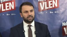 Info Shqip: Durmishi: Ali Ahmeti u detyrohet shqiptarëve të vërtetën për Marrëveshjen e Ohrit dhe gjuhën shqipe