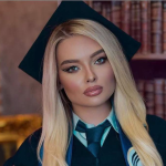 Info Shqip: Mes 200 mijë aplikantëve, shqiptarja Herolinda Ramadani nga UNT fiton bursën prestigjioze në Turqi