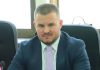 Përplasje në Këshillin e Kumanovës: Huzeir Mustafi nga AKI kërkon dorëheqjen e kryetares pas shkeljeve të rregullores