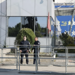 Rrethojat vendosen para Qeverisë, policia shton masat e sigurisë para vendimit në Hagë