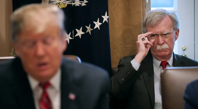 john-bolton-donald-trump-af7bfc0c