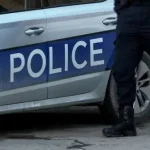 Info Shqip: Incident në Zubin Potok: Shoferi godet policin teksa tentonte të largohej