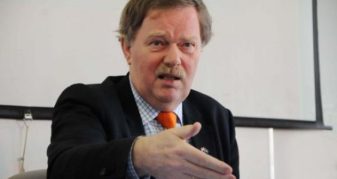 Info Shqip: Robert Bosch sulmon Dhomat e Specializuara: Gjykata i shërbeu shumë mirë interesave serbe, me vetëdije ose pa vetëdije