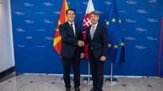 Info Shqip: Bekim Sali në Bratislavë: Sllovakia mbështet rrugën evropiane të Maqedonisë së Veriut