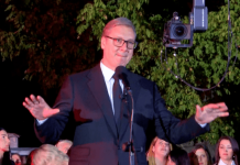 Vuçiq jep dorëheqjen si President i Serbisë