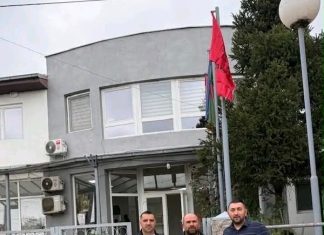 Me iniciativë të këshilltarëve të VLEN-it, flamuri shqiptar valëvitet për herë të parë në Shuto Orizare