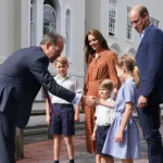 Info Shqip: Mbiemri sekret i fëmijëve të Princit William dhe Kate Middleton: Ja pse në shkollë quhen ndryshe!