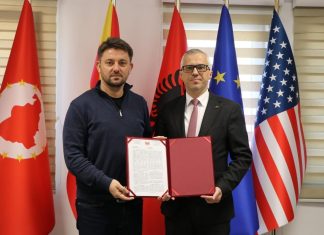 Muhamed Elmazi: Nënshkrova lejen për ndërtimin e sallës së sportit në Medresenë “Isa Beu” në Kondovë