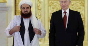 Info Shqip: Rusia armatos talibanët? Lëvizjet e Moskës që po alarmojnë Pakistanin dhe ndryshojnë ekuilibrat në rajon