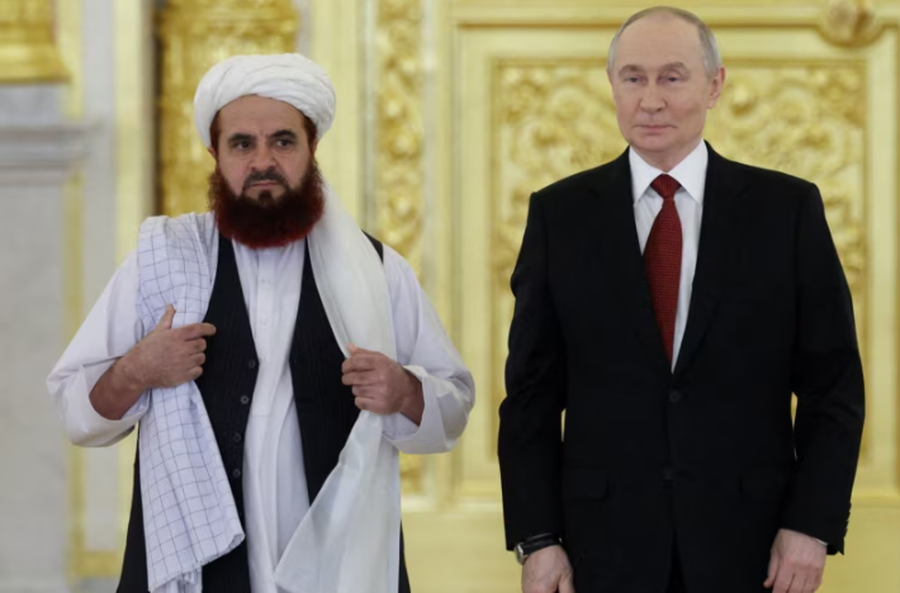 rusia-armatos-talibanet-levizjet-e-moskes-qe-po-alarmojne-pakistanin-dhe-ndryshojne-ekuilibrat-ne-rajon
