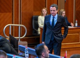Kurti i kërkon PDK-së vota për Sejdiun për president në këmbim të kalimit të ligjit për Specialen