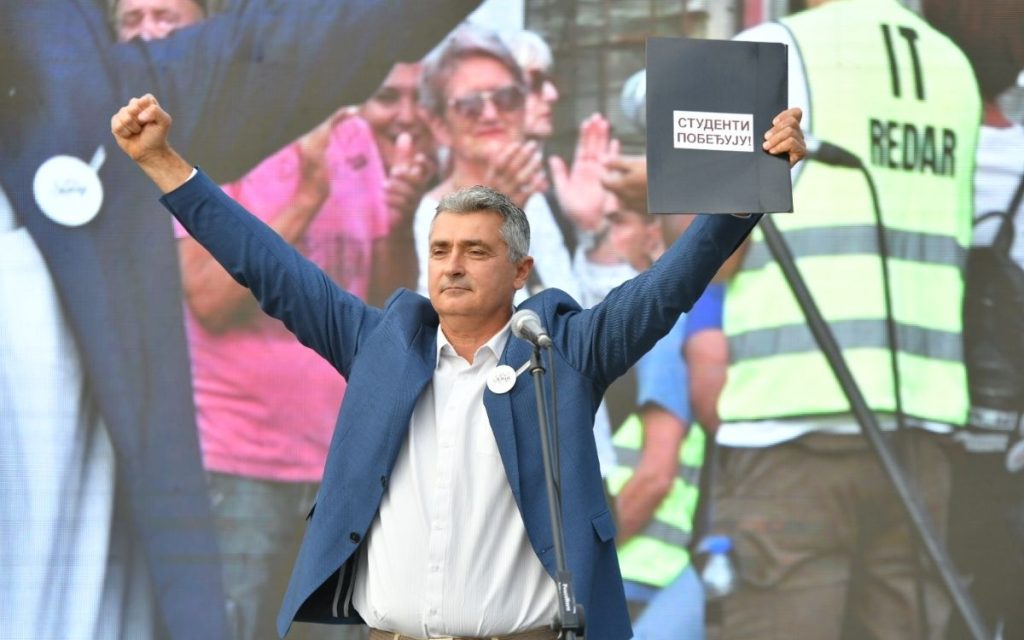 A do të bisedojë me Kurtin dhe a do ta ekstradojë Radoiçiqin? Përgjigjet bartësi i Listës Studentore