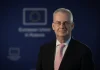 Ambasadori i BE-së mirëpret vendimin e Kosovës për masat e reja kufizuese ndaj Rusisë