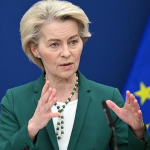 Von der Leyen do të pritet me protestë, njoftohet aktivitet në aeroport