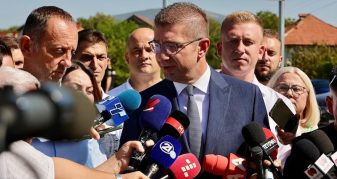 Info Shqip: Mickoski për zgjedhje të parakohshme: Le t’i kërkojë opozita, Qeveria do të përgjigjet