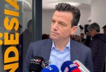 Agron Shehaj: Pas Vuçiçit, radha e Edi Ramës! Nuk ka autokrat që i reziston rinisë!