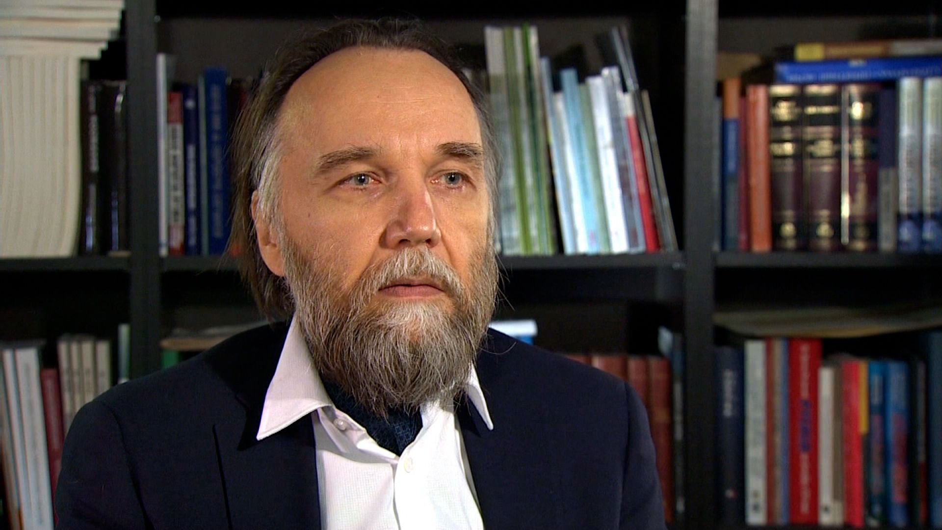 Protestat në Shqipëri marrin  bekimin  e ideologut të Putinit  Aleksandër Dugin   Shqiptarët po zgjohen 