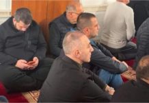 Artan Grubi shfaqet për herë të parë në publik pas lirimit, fali xhumanë dje në Butel