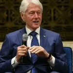 Info Shqip: Bill Clinton citon Kuranin: Jam lodhur nga njerëzit që denigrojnë myslimanët pse janë myslimanë