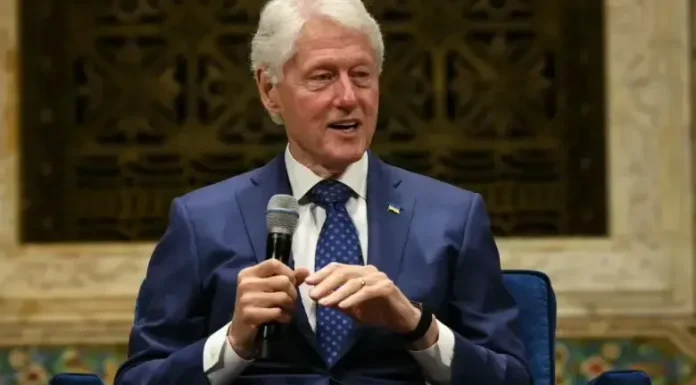 bill-clinton-1440696686-780x470-1-c5a7701f.jpg