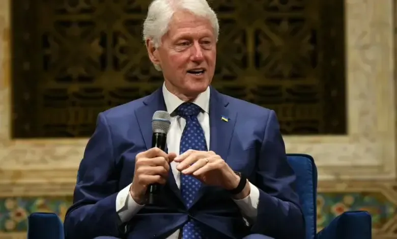 Bill Clinton citon Kuranin: Jam lodhur nga njerëzit që denigrojnë myslimanët pse janë myslimanë