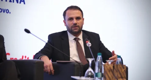 Info Shqip: Durmishi nga Prishtina: Sipërmarrësia e grave duhet të bëhet forcë shtytëse e zhvillimit ekonomik rajonal