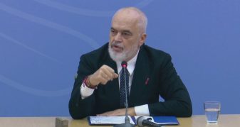 Info Shqip: Rama mbledh policët: 2500 euro për secilin që është në front, nga janari rritje rrogash (VIDEO)