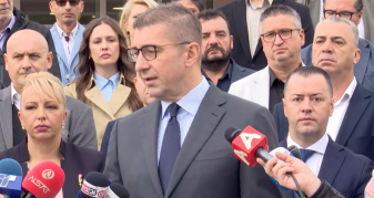 Info Shqip: Mickoski: Çmimi i energjisë elektrike nuk do të ndryshojë deri në fund të vitit