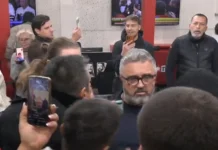 Kundërshtarët e Vuçiçit “mësyjnë” në televizionin pro tij, çfarë ndodhi në “Informer”